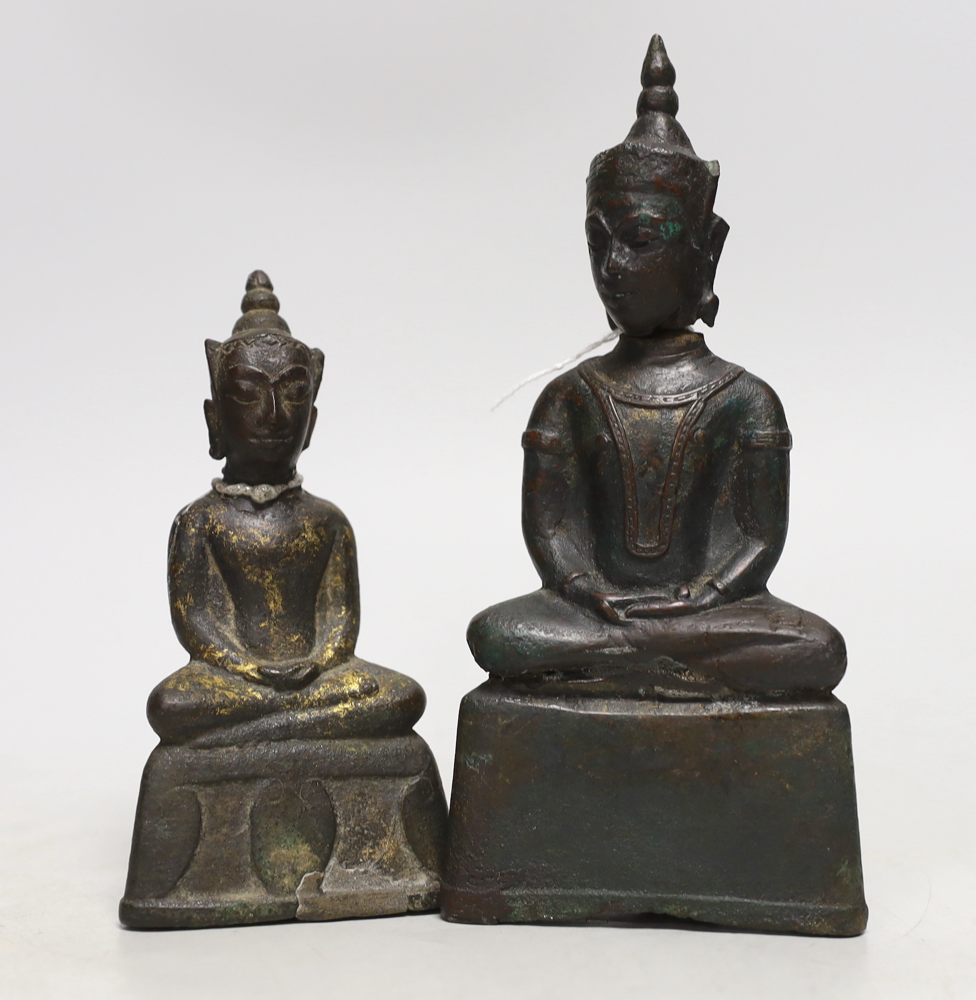 Two 18th / 19th century Burmese bronze figures of Buddha, tallest 18cm